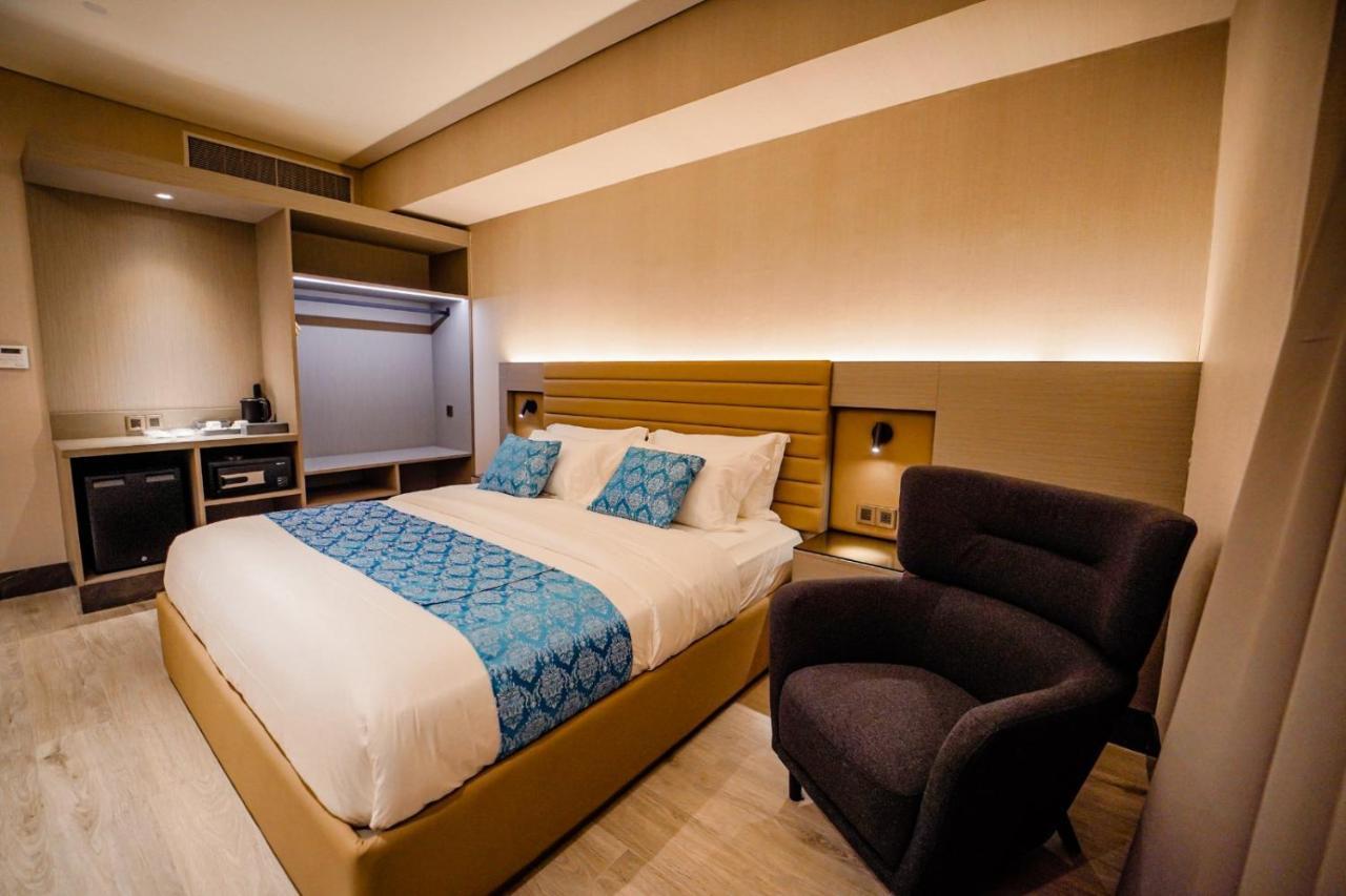 Bayprime Hotel Paranaque City Εξωτερικό φωτογραφία